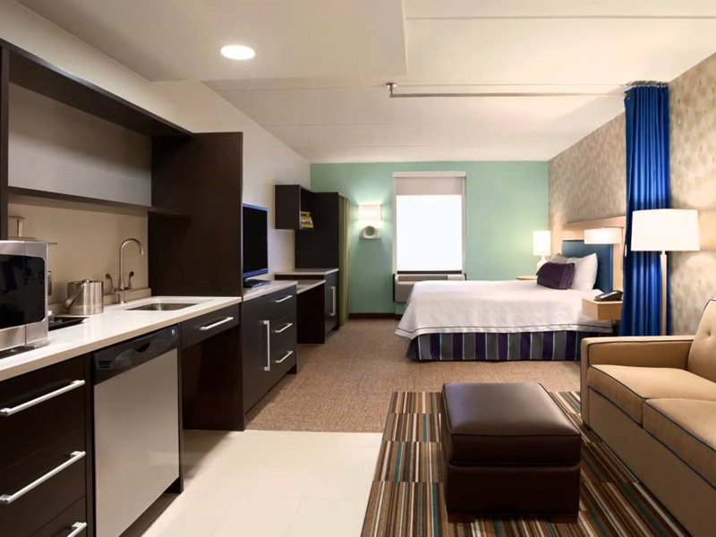 Hilton Home2 Suites, muebles de hotel tamaño king